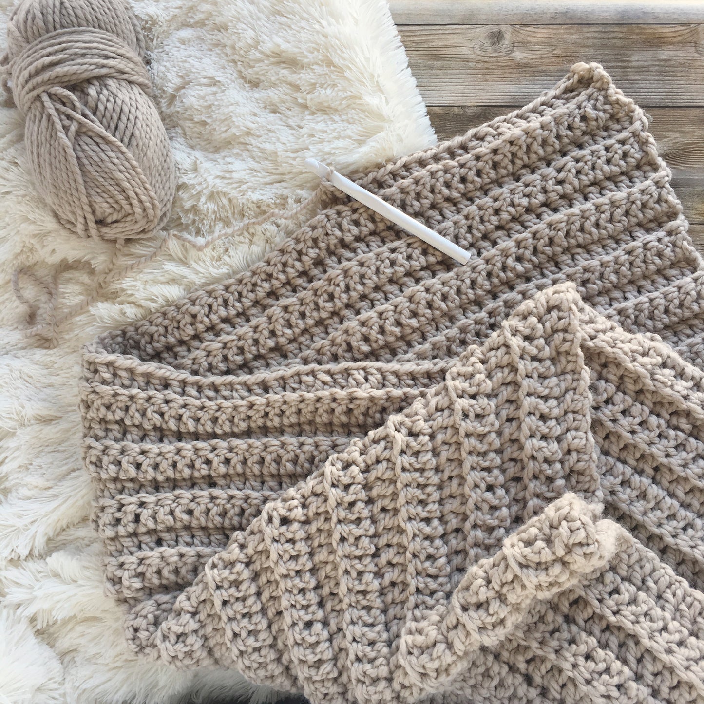 Crochet Pattern x Aspen Throw