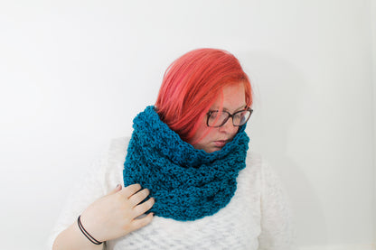 Crochet Pattern x Bailey Cowl 3 Versions