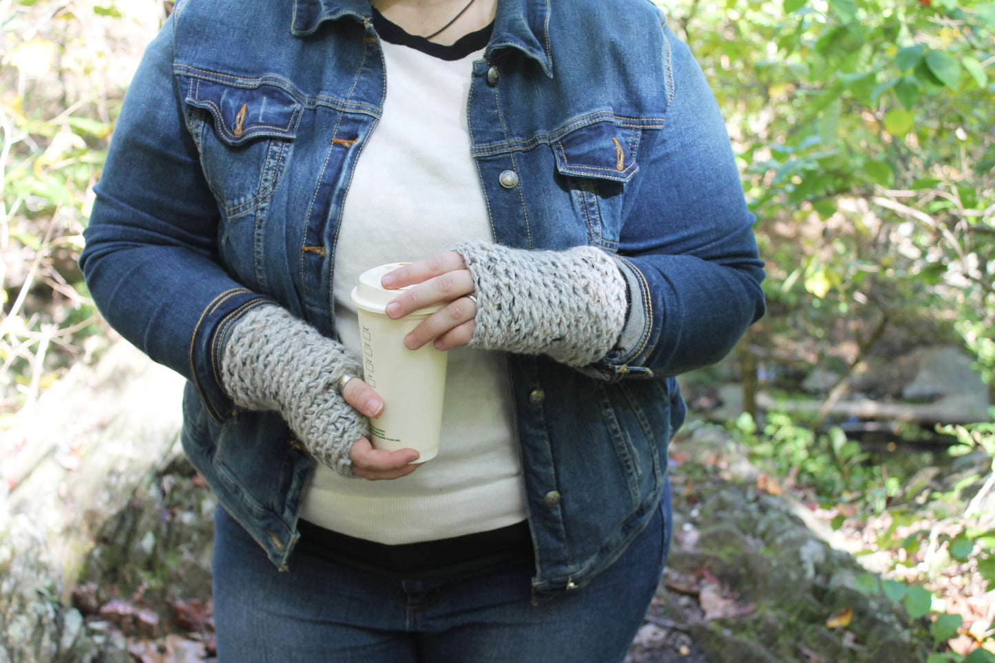 Crochet Pattern x Carter Fingerless Gloves